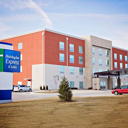 Holiday Inn Express & Suites - Rantoul By Ihg Экстерьер фото